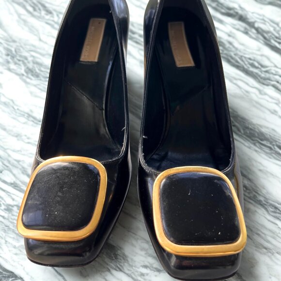 Michael Kors Black Patent Leather and Gold Heel Shoes-EXCELLENT Condition - Picture 1 of 4